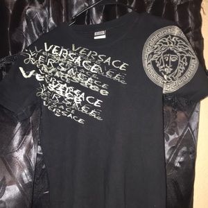 Men’s Versace authentic T-shirt